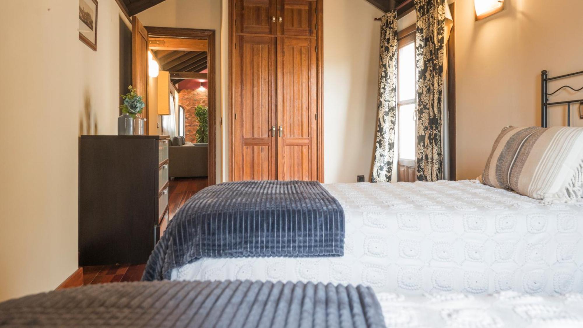 Apartamentos Las Teresitas Junto A La Catedral Toledo Kamer foto