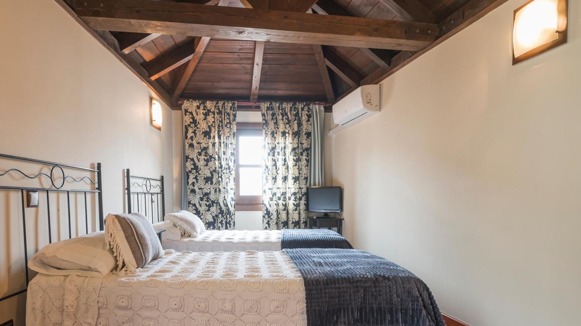 Apartamentos Las Teresitas Junto A La Catedral Toledo Buitenkant foto