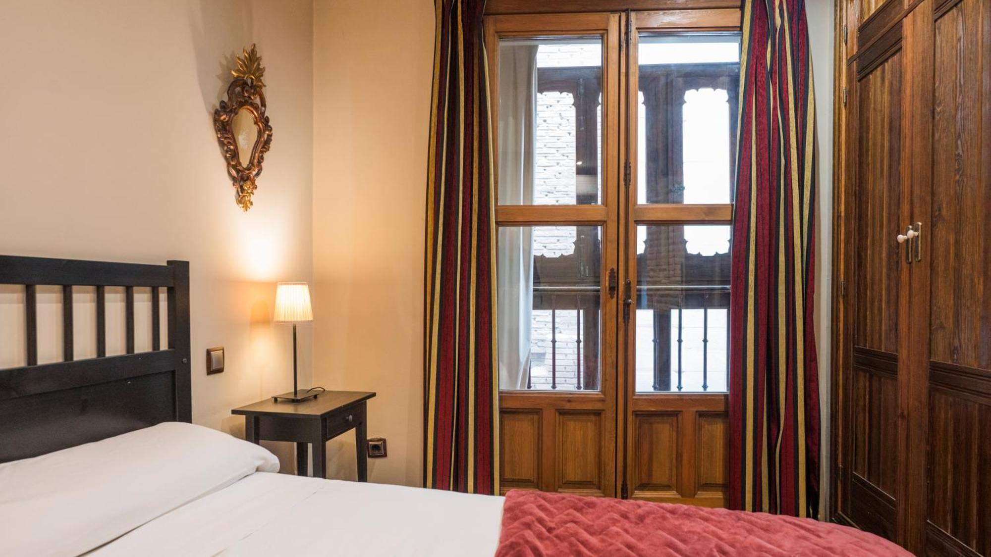 Apartamentos Las Teresitas Junto A La Catedral Toledo Kamer foto